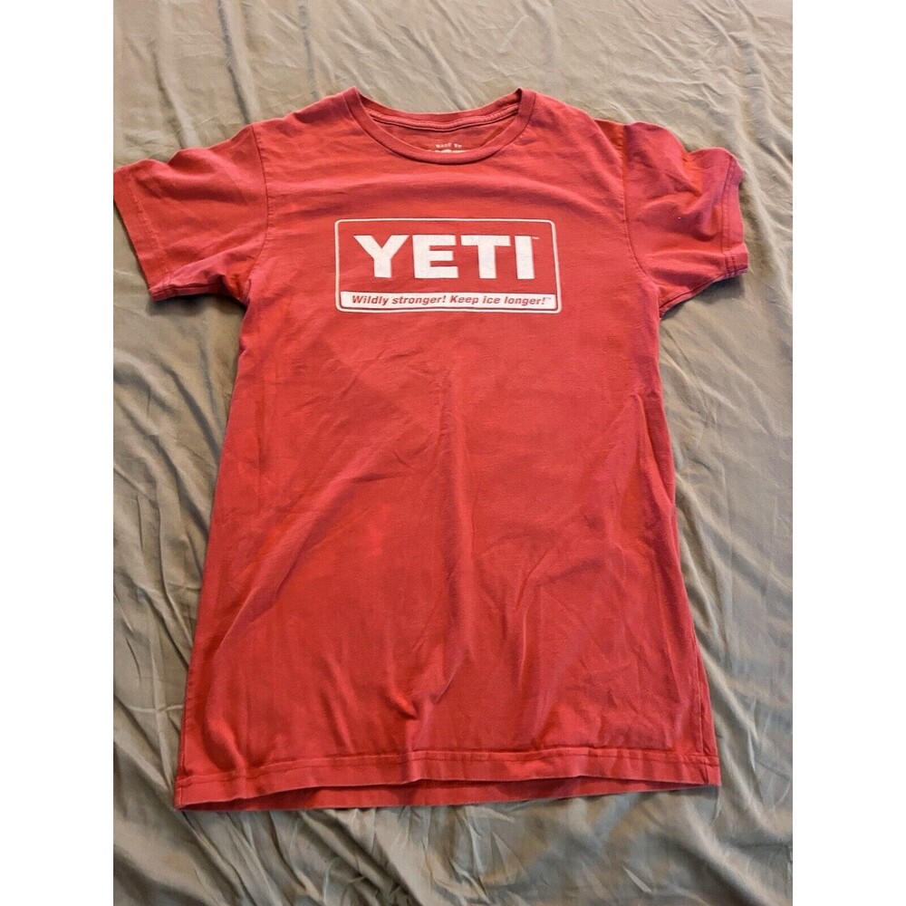 Yeti Shirt Mens S Small Red Hiking Camping Coolers Gorpcore Lightweight